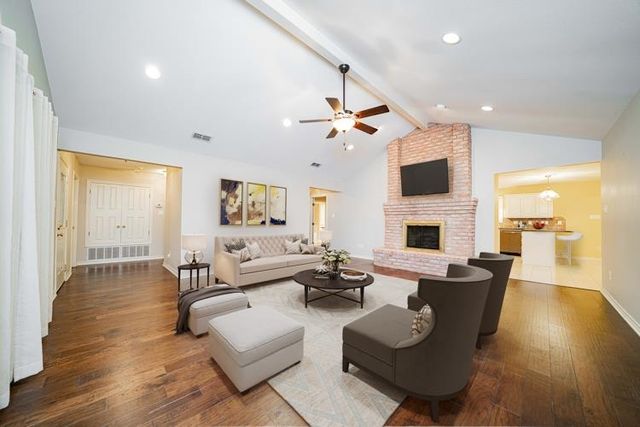 17 Bermuda, Longview, TX 75605