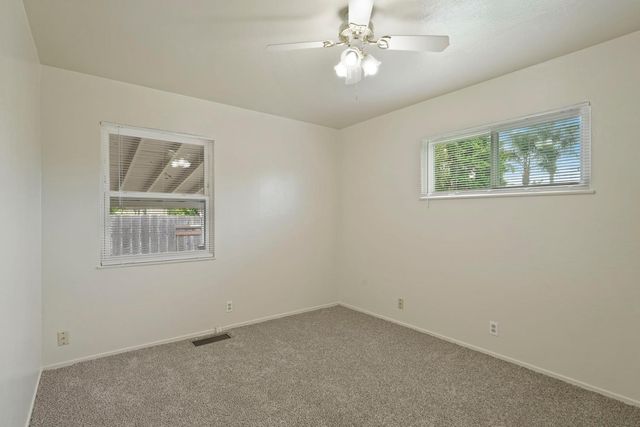 1606 W Lockeford St, Lodi, CA 95242