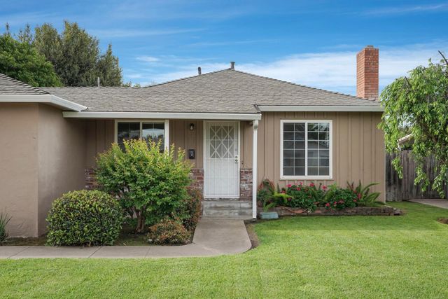 1606 W Lockeford St, Lodi, CA 95242