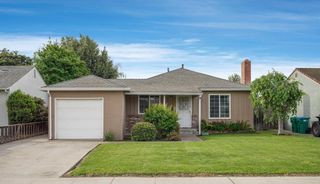1606 W Lockeford St, Lodi, CA 95242