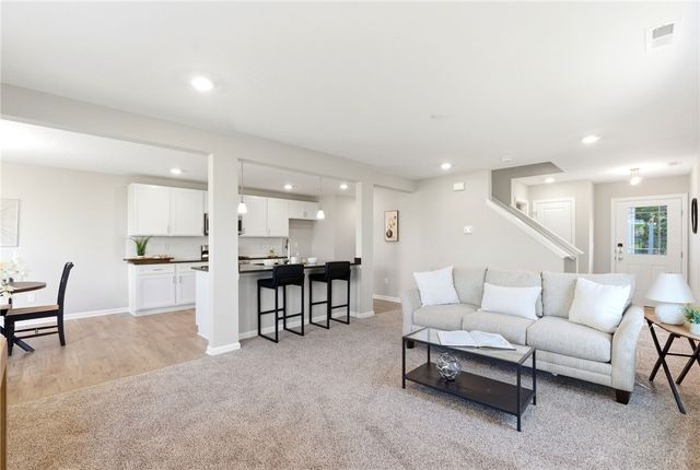 719 S High Street, Urbana, OH 43078