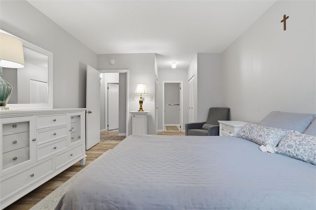 5715 Beacon St 107, Squirrel Hill, PA 15217