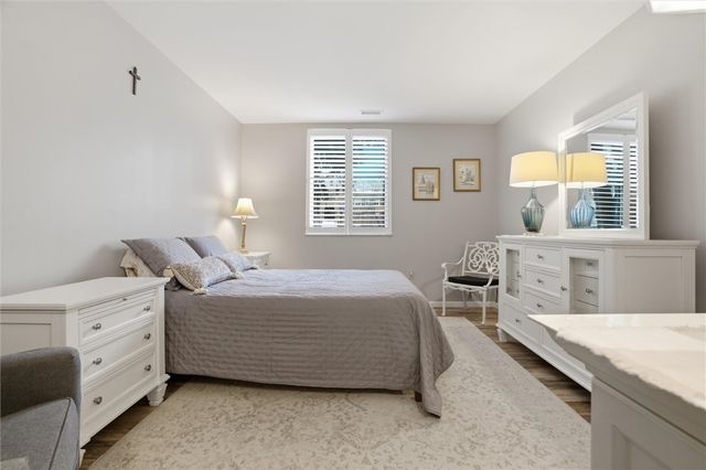 5715 Beacon St 107, Squirrel Hill, PA 15217