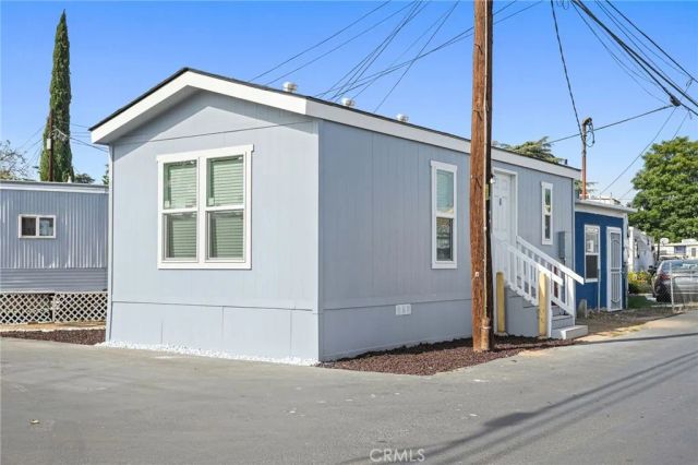 525 Palm Ave 30, Beaumont, CA 92223
