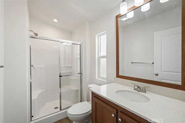 525 Palm Ave 30, Beaumont, CA 92223