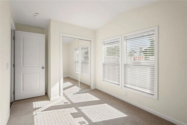 525 Palm Ave 30, Beaumont, CA 92223