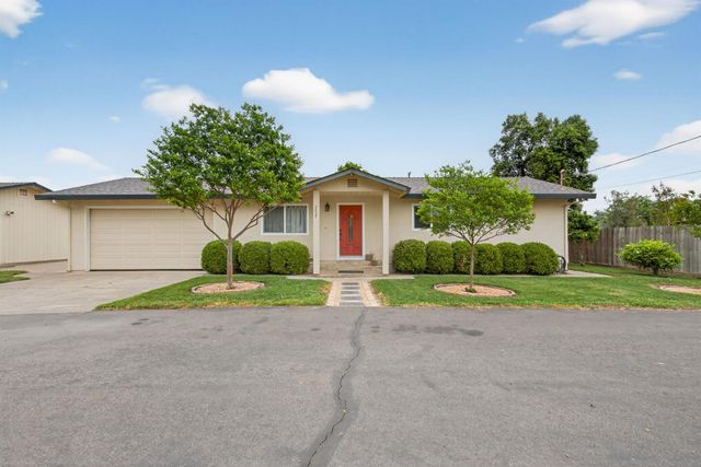 2237 I St, Rio Linda, CA 95673