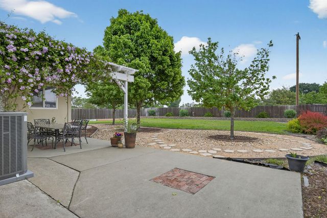 2237 I St, Rio Linda, CA 95673