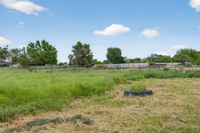 2237 I St, Rio Linda, CA 95673