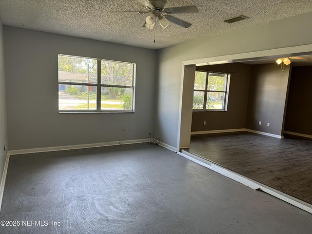 475 SW NIGHTINGALE Street, Keystone Heights, FL 32656