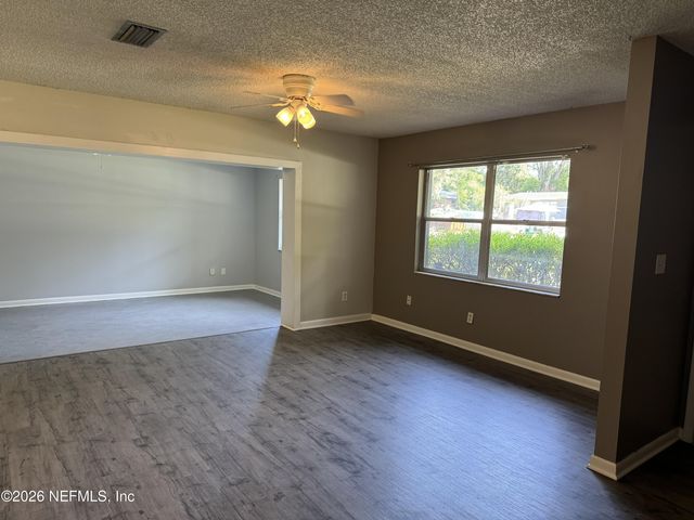475 SW NIGHTINGALE Street, Keystone Heights, FL 32656