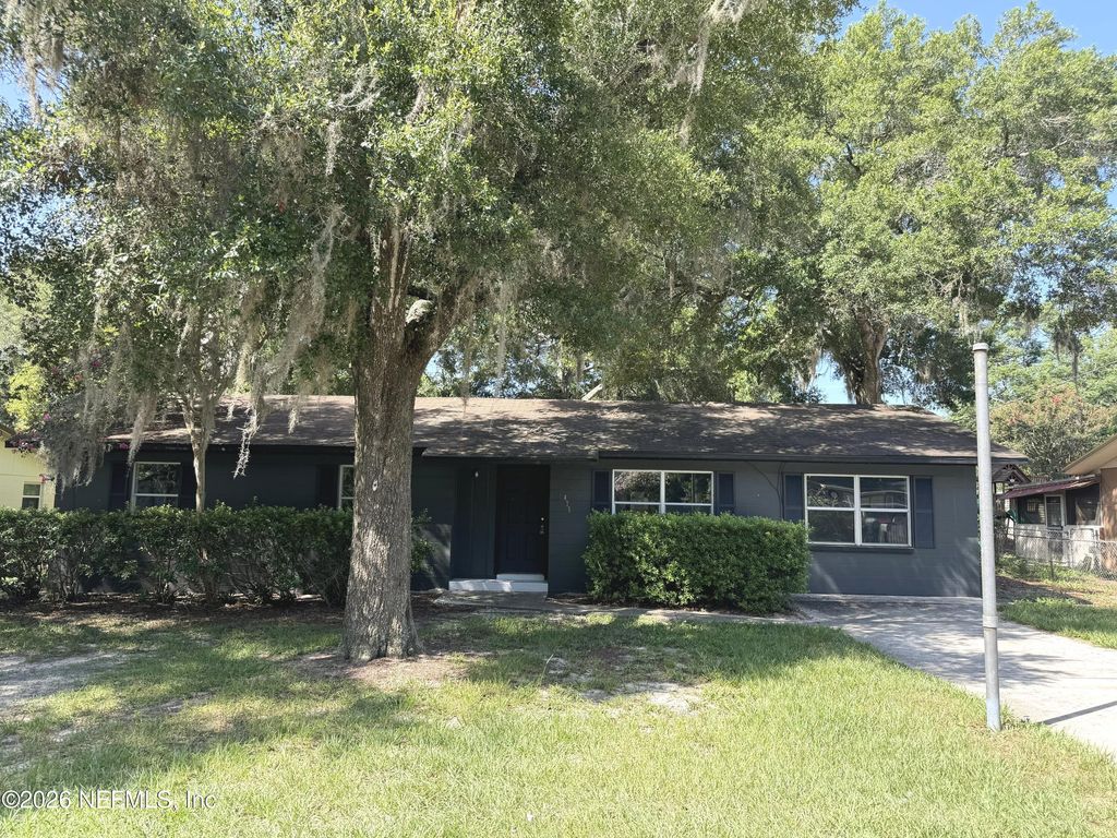 475 SW NIGHTINGALE Street, Keystone Heights, FL 32656