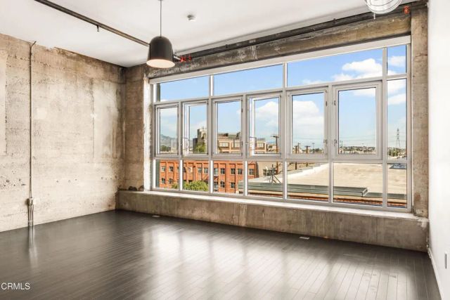 530 S Hewitt Street 532, Los Angeles, CA 90013