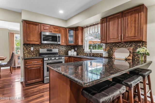 55 Concord Circle, Howell, NJ 07731