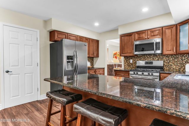 55 Concord Circle, Howell, NJ 07731