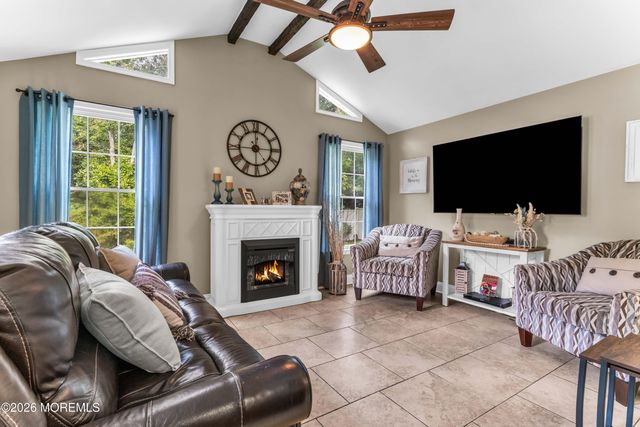 55 Concord Circle, Howell, NJ 07731