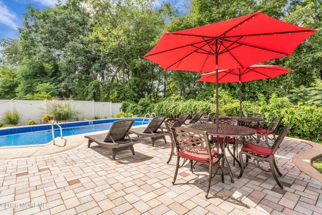 55 Concord Circle, Howell, NJ 07731