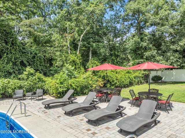 55 Concord Circle, Howell, NJ 07731