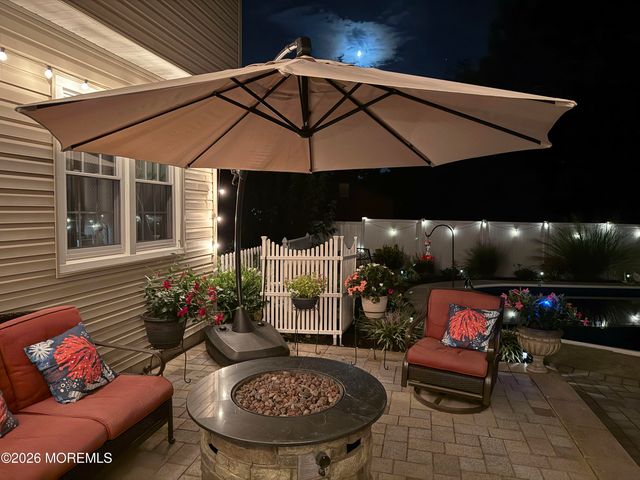 55 Concord Circle, Howell, NJ 07731