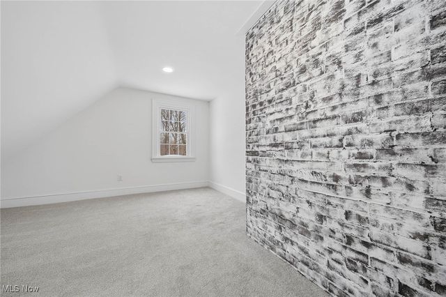 3246 Stimson Road, Barberton, OH 44203