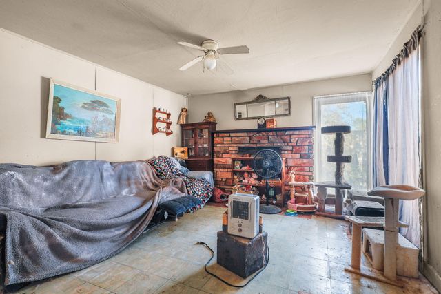 6930 Westside Road, Redding, CA 96001