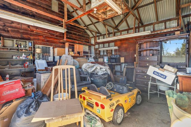 6930 Westside Road, Redding, CA 96001