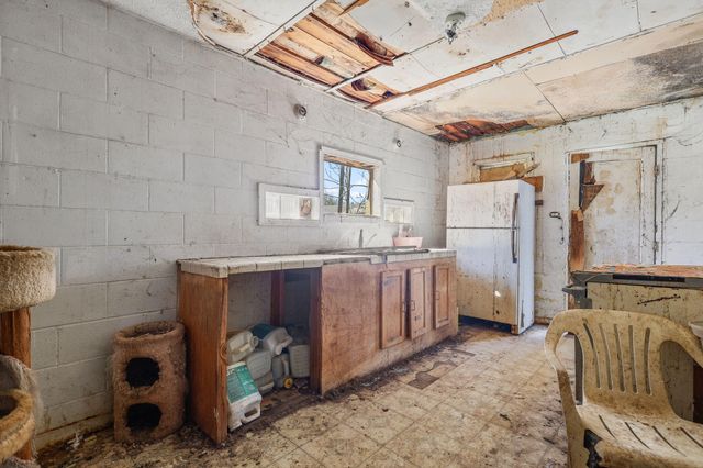 6930 Westside Road, Redding, CA 96001