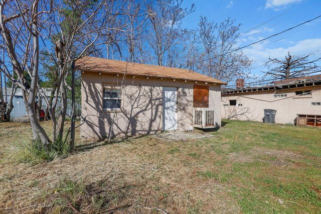 6930 Westside Road, Redding, CA 96001