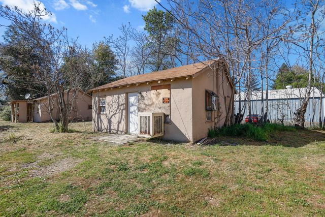 6930 Westside Road, Redding, CA 96001