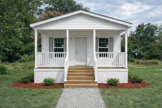 42051 CHERRY AVENUE, Deland, FL 32720