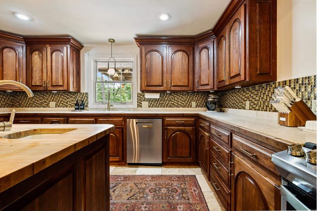 39 Bradley Street, Bryant, AR 72022
