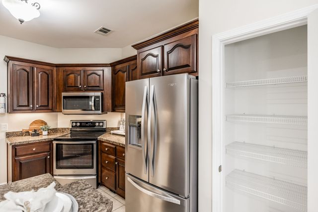 4037 Brimestone Way, Greenbrier, TN 37073