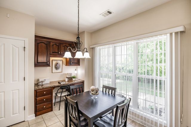 4037 Brimestone Way, Greenbrier, TN 37073