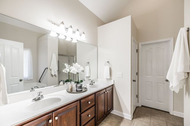 4037 Brimestone Way, Greenbrier, TN 37073