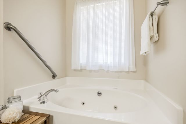 4037 Brimestone Way, Greenbrier, TN 37073