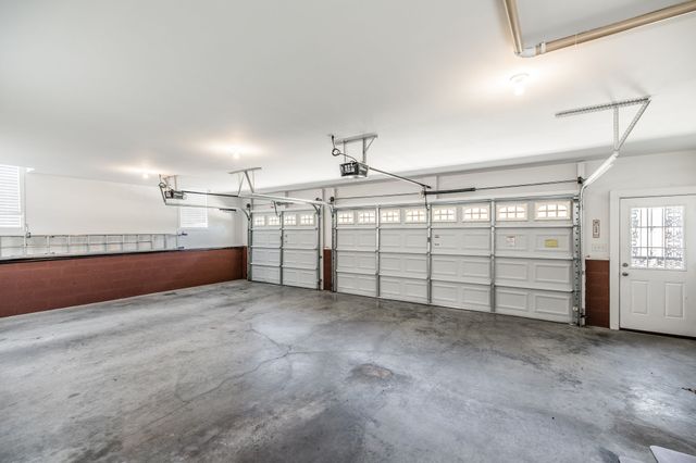 4037 Brimestone Way, Greenbrier, TN 37073