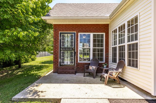 4037 Brimestone Way, Greenbrier, TN 37073