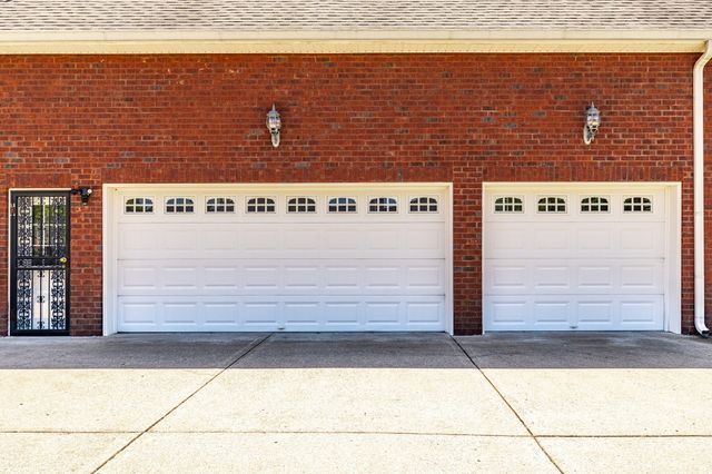 4037 Brimestone Way, Greenbrier, TN 37073