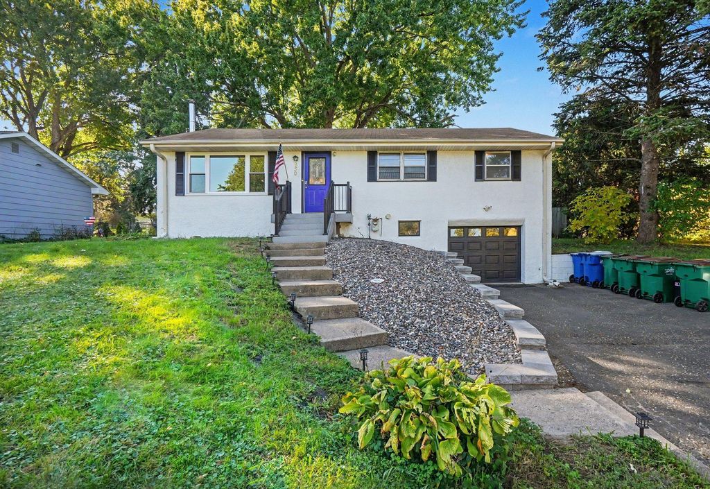950 22nd Avenue NW, New Brighton, MN 55112 — exterior