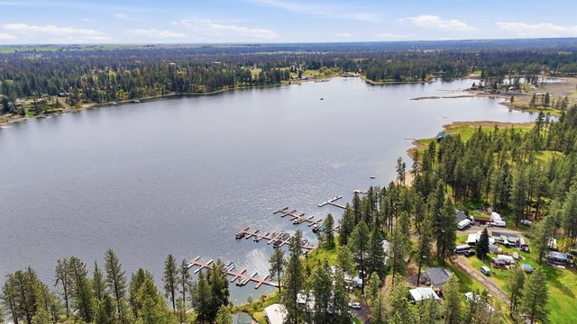 13901 S CLEAR LAKE Way, Cheney, WA 99004