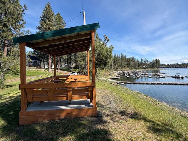 13901 S CLEAR LAKE Way, Cheney, WA 99004