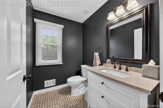1427 Trailside Boulevard, Wixom, MI 48393