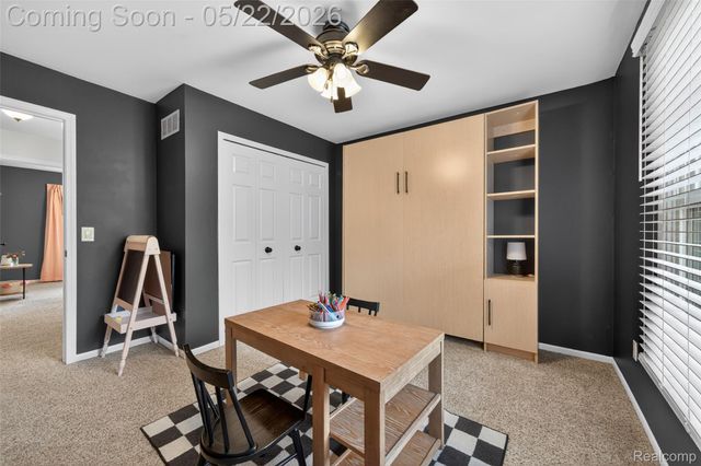1427 Trailside Boulevard, Wixom, MI 48393