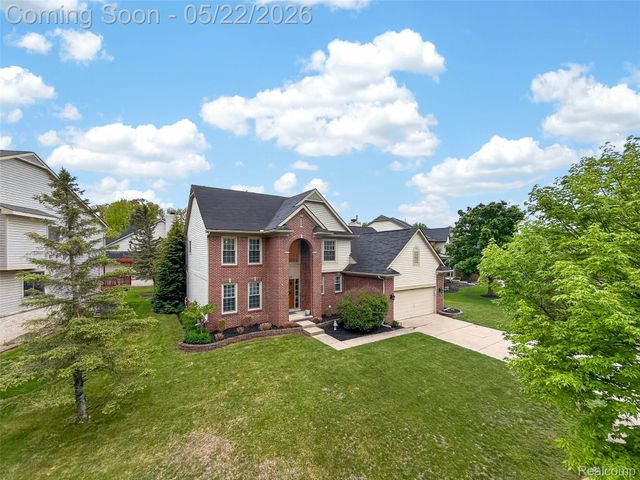 1427 Trailside Boulevard, Wixom, MI 48393