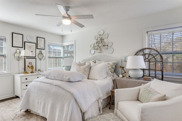 3244 Odessa Avenue, Fort Worth, TX 76109