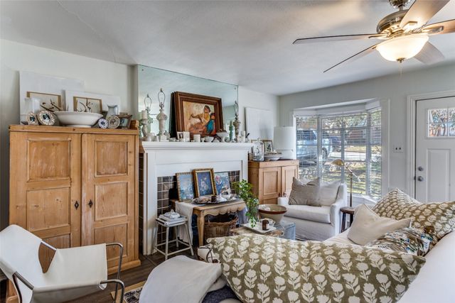 3244 Odessa Avenue, Fort Worth, TX 76109