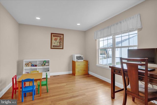 2403 JOHN HENRY DR, Reading, PA 19608