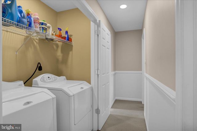 2403 JOHN HENRY DR, Reading, PA 19608