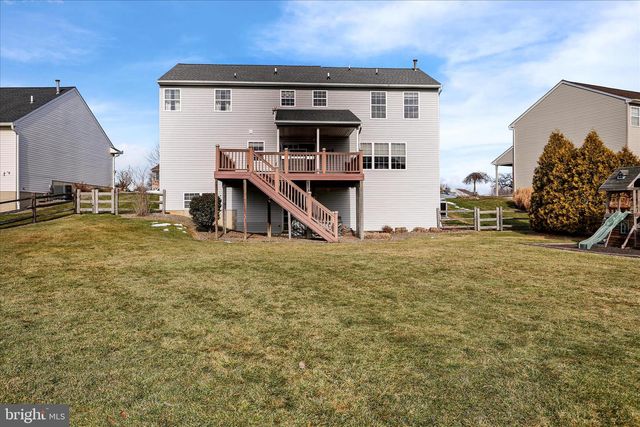 2403 JOHN HENRY DR, Reading, PA 19608
