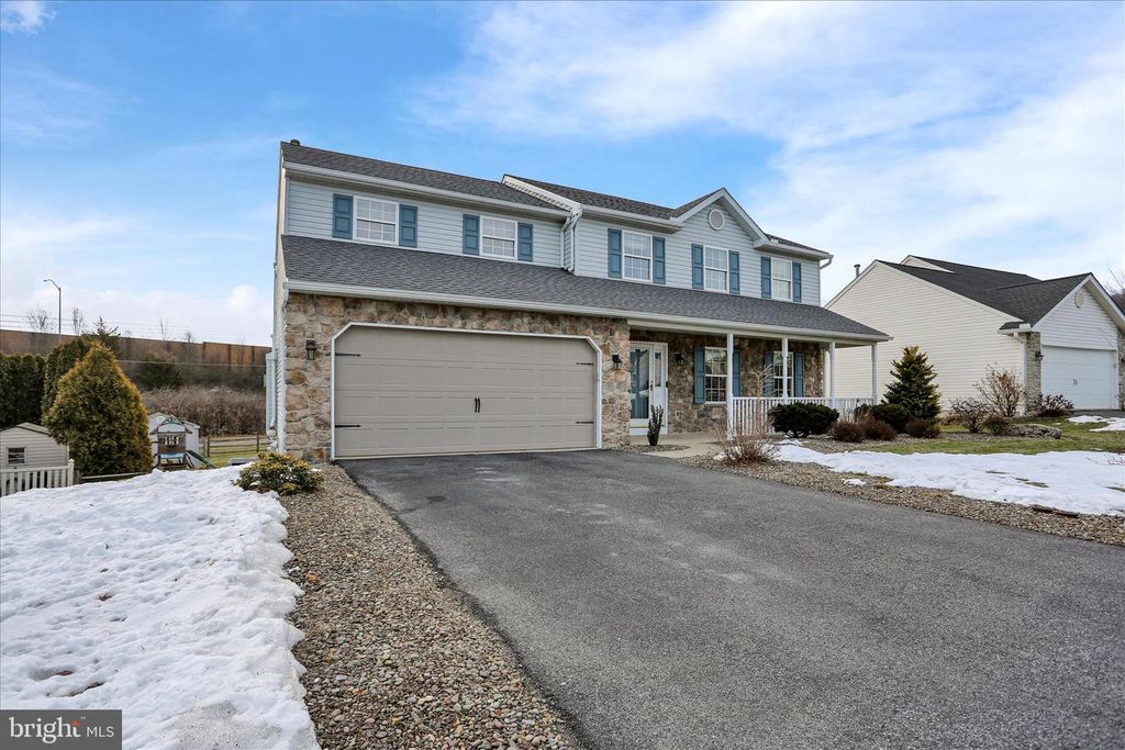 2403 JOHN HENRY DR, Reading, PA 19608